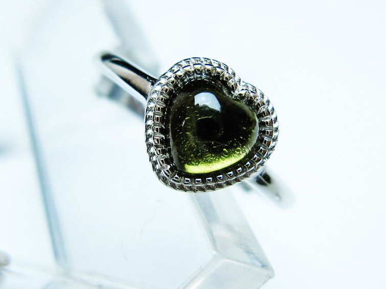 モルダバイト リング 指輪 ハート 12号 フリーサイズ 一点物 199-453