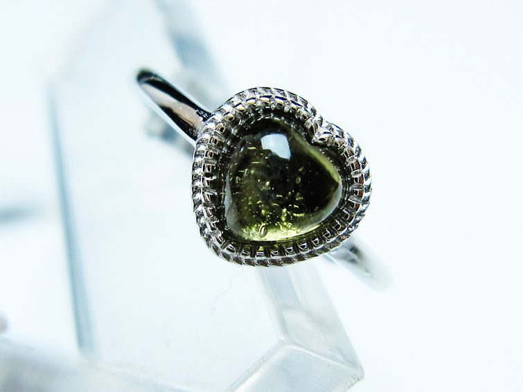 モルダバイト リング 指輪 ハート 12号 フリーサイズ 一点物 199-456