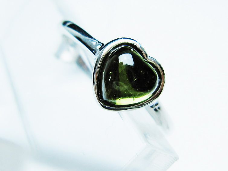 モルダバイト リング 指輪 ハート 12号 フリーサイズ 一点物 199-463