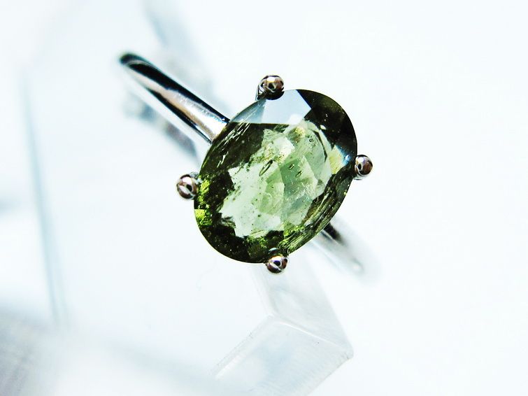 モルダバイト リング 指輪 13号 フリーサイズ 一点物 199-467