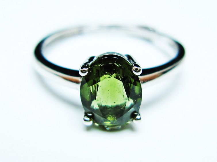 モルダバイト リング 指輪 14号 フリーサイズ 一点物 199-468