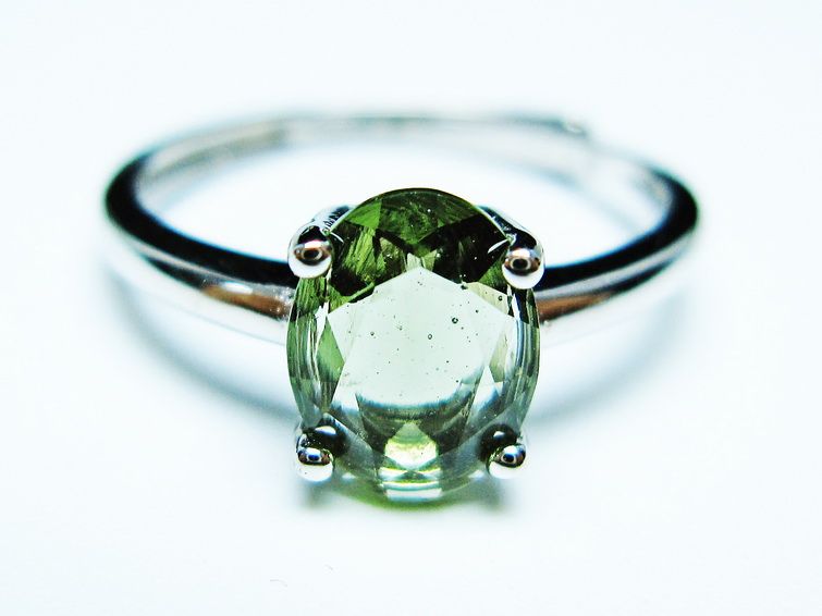 モルダバイト リング 指輪 13号 フリーサイズ 一点物 199-471