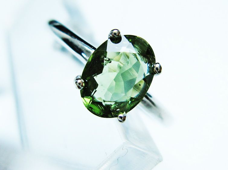 モルダバイト リング 指輪 13号 フリーサイズ 一点物 199-472