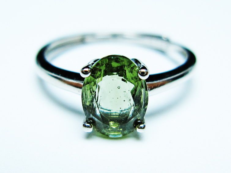 モルダバイト リング 指輪 12号 フリーサイズ 一点物 199-475