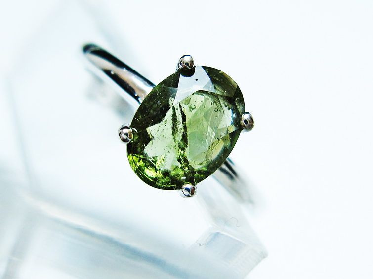 モルダバイト リング 指輪 12号 フリーサイズ 一点物 199-481