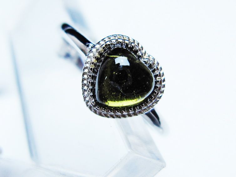 モルダバイト リング モルダウ石 指輪 ハート フリーサイズ 12号 一点物 メール便可 [M便 1/20] 199-616