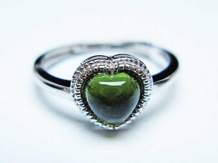 モルダバイト リング モルダウ石 指輪 ハート フリーサイズ 12号 一点物 メール便可 [M便 1/20] 199-620
