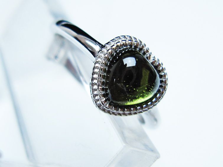 モルダバイト リング モルダウ石 指輪 ハート フリーサイズ 12号 一点物 メール便可 [M便 1/20] 199-620