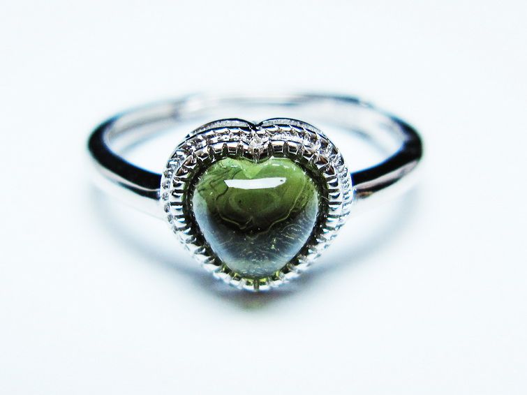 モルダバイト リング モルダウ石 指輪 ハート フリーサイズ 12号 一点物 メール便可 [M便 1/20] 199-623