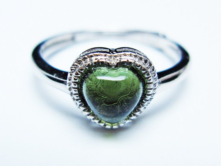 モルダバイト リング モルダウ石 指輪 ハート フリーサイズ 13号 一点物 メール便可 [M便 1/20] 199-628