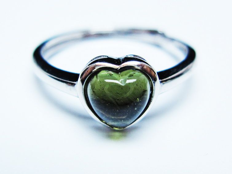 モルダバイト リング モルダウ石 指輪 ハート フリーサイズ 13号 一点物 メール便可 [M便 1/20] 199-652