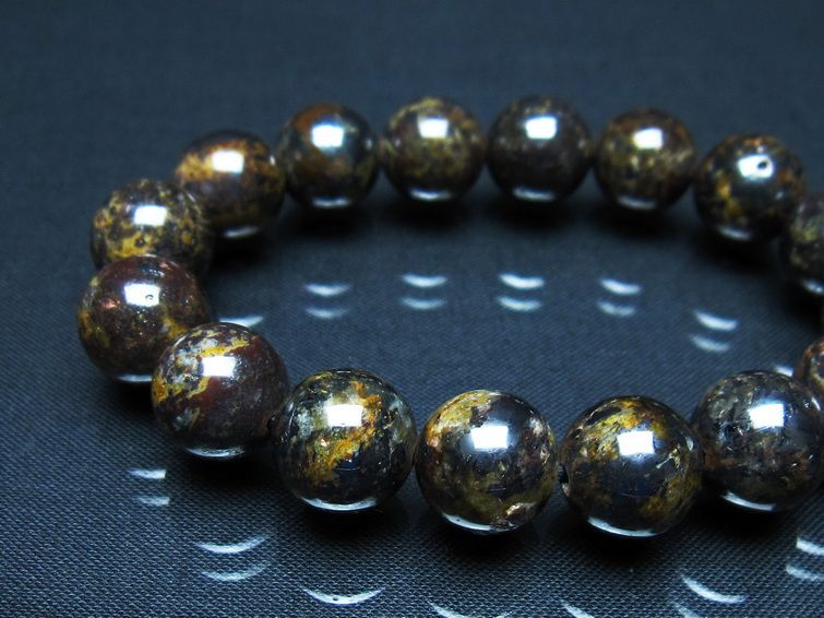 サハラNWA869隕石（コンドライト） ブレスレット 12mm 一点物 199-744
