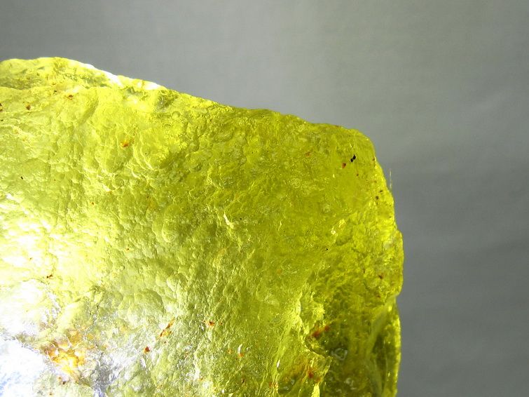 リビアングラス 原石 台座付属 一点物 199-968