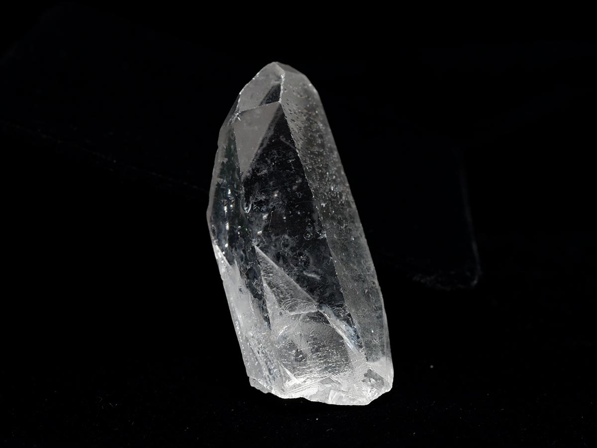レムリアンシード 水晶 原石 証明書付属 ブラジル ミナスジェライス州 コリント産 レムリアンシードクリスタル 一点物 271-892