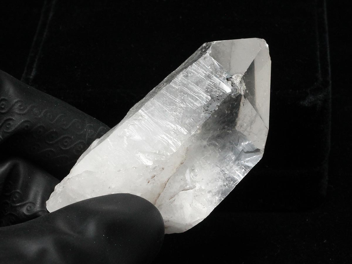 レムリアンシード 水晶 原石 証明書付属 ブラジル ミナスジェライス州 コリント産 レムリアンシードクリスタル 一点物 271-897