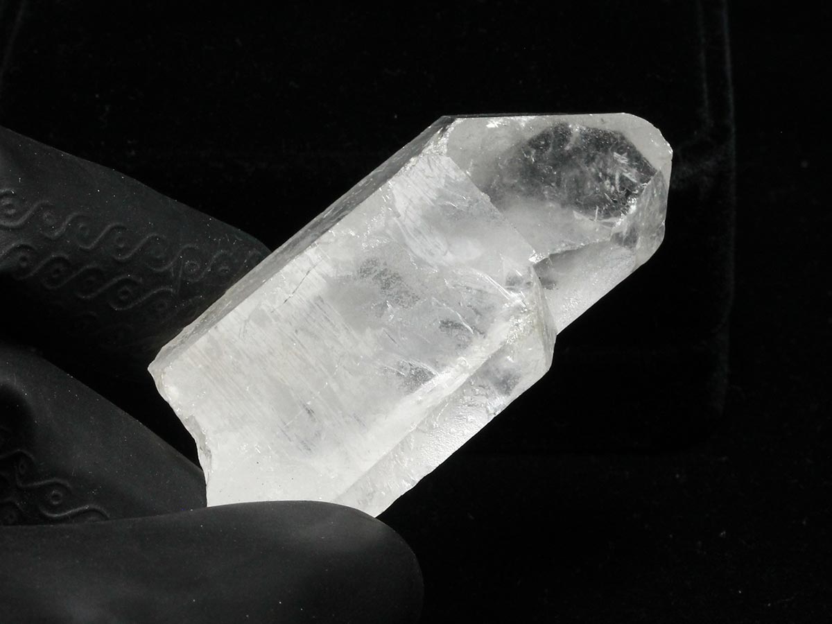 レムリアンシード 水晶 原石 証明書付属 ブラジル ミナスジェライス州 コリント産 レムリアンシードクリスタル 一点物 271-898