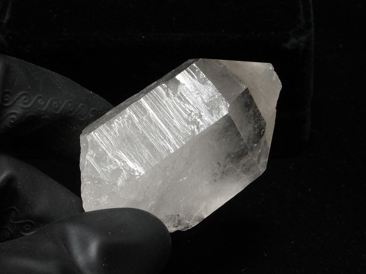 レムリアンシード 水晶 原石 証明書付属 ブラジル ミナスジェライス州 コリント産 レムリアンシードクリスタル 一点物 271-901