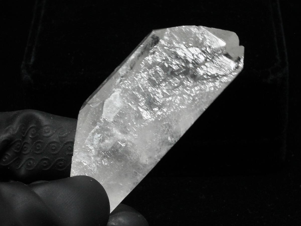 レムリアンシード 水晶 原石 証明書付属 ブラジル ミナスジェライス州 コリント産 レムリアンシードクリスタル 一点物 271-914