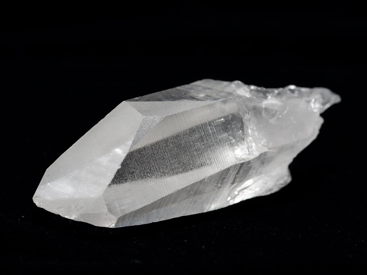 レムリアンシード 水晶 原石 証明書付属 ブラジル ミナスジェライス州 コリント産 レムリアンシードクリスタル 一点物  271-934