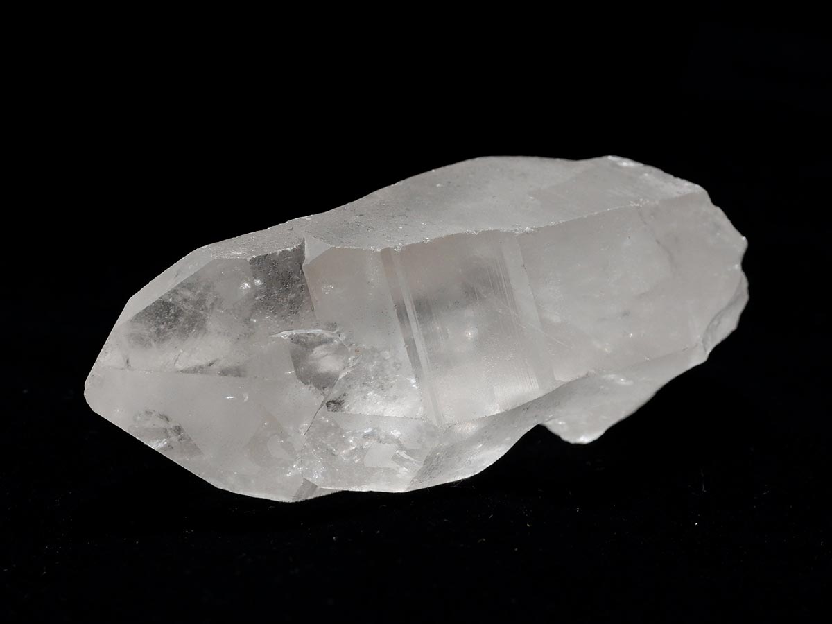 レムリアンシード 水晶 原石 証明書付属 ブラジル ミナスジェライス州 コリント産 レムリアンシードクリスタル 一点物  271-935