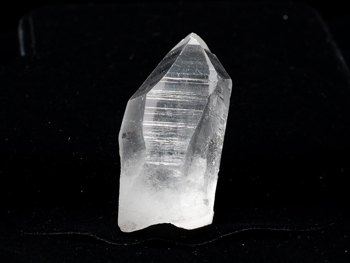 レムリアンシード 水晶 原石 証明書付属 ブラジル ミナスジェライス州 コリント産 レムリアンシードクリスタル 一点物 271-937