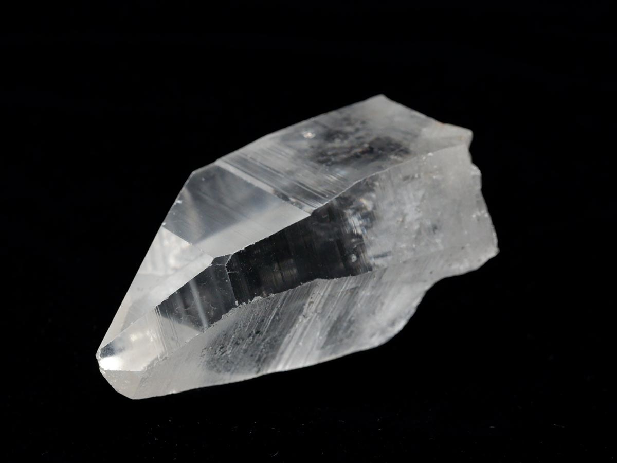 レムリアンシード 水晶 原石 証明書付属 ブラジル ミナスジェライス州 コリント産 レムリアンシードクリスタル 一点物  271-949