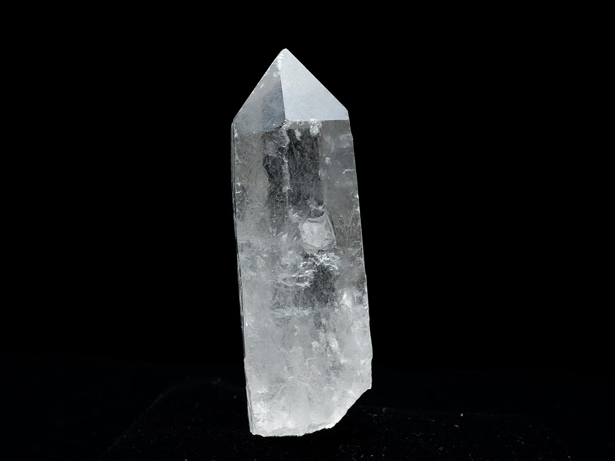 水晶 原石 アーカンソー産 クォーツインクォーツ 一点物 271-963