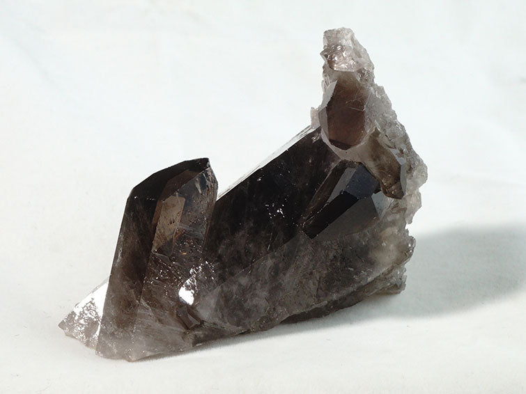 スモーキークォーツ クラスター モリオン 黒水晶 煙水晶 原石 ブラジル産 一点物 272-132