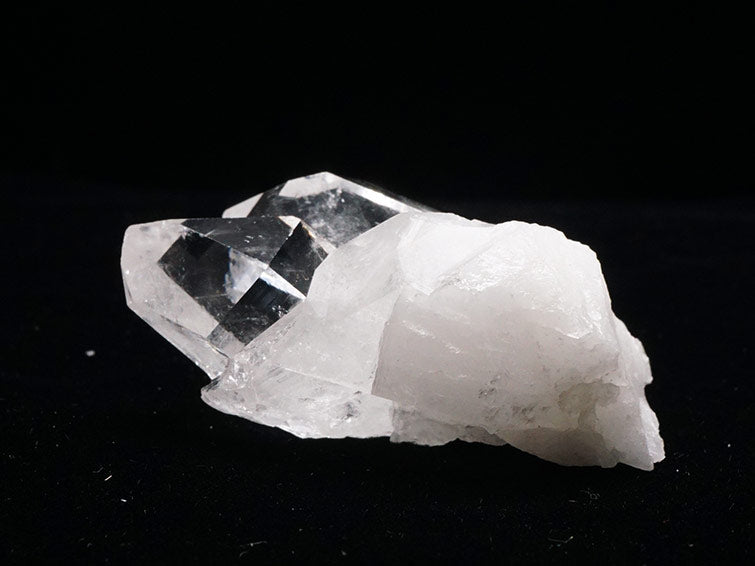 水晶 クラスター アーカンソー産 水晶 原石 一点物 272-281