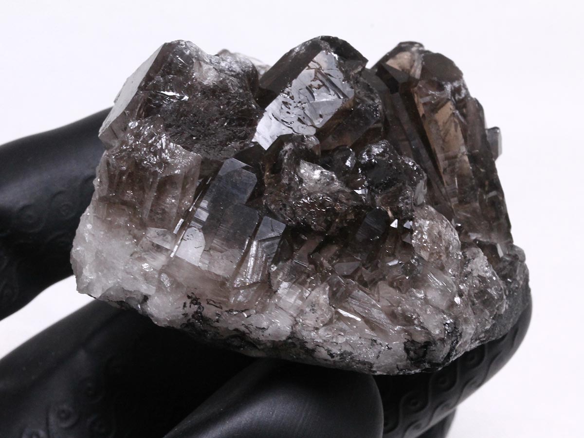 スモーキークォーツ クラスター ブラジル産 煙水晶 原石 一点物 272-318