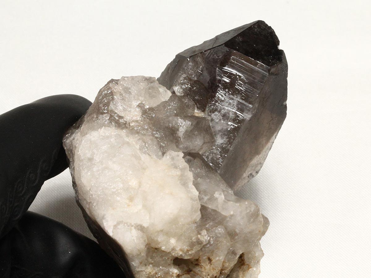 スモーキークォーツ クラスター ブラジル産 煙水晶 原石 一点物 272-323