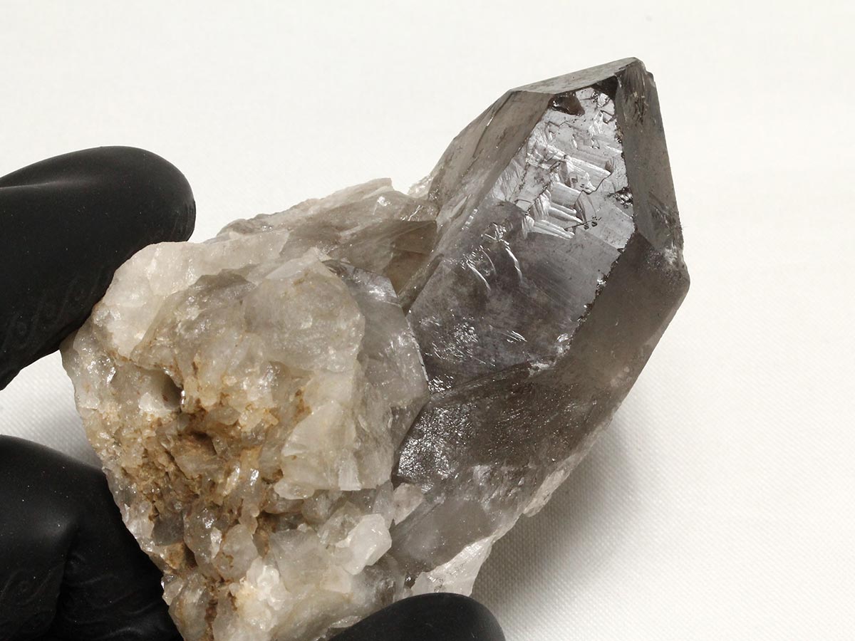 スモーキークォーツ クラスター ブラジル産 煙水晶 原石 一点物 272-323