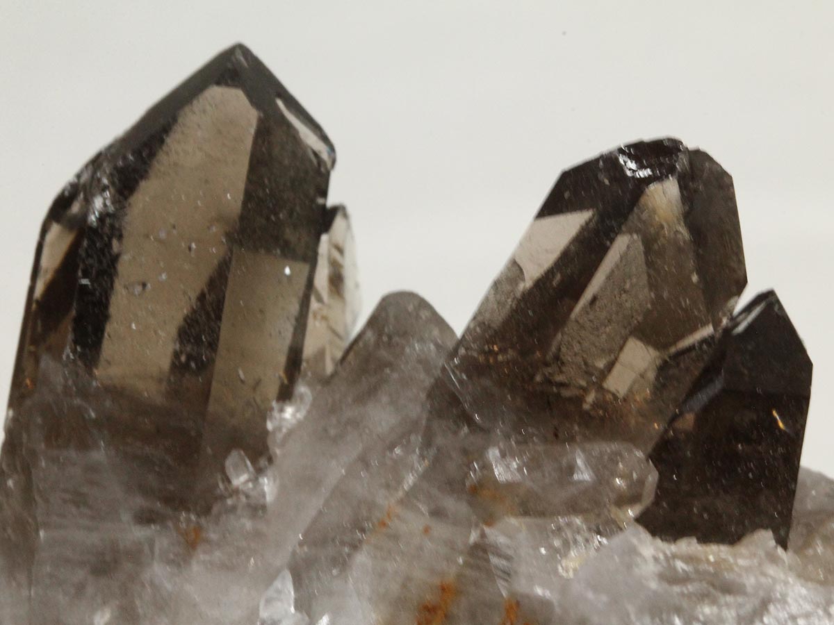 スモーキークォーツ クラスター ブラジル産 煙水晶 原石 一点物 272-324