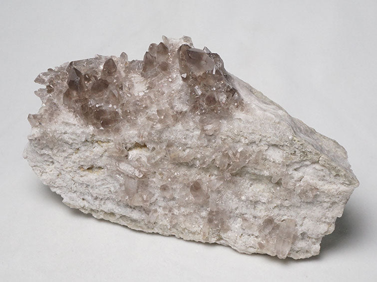 スモーキークォーツ クラスター 煙水晶 原石 モリオン 黒水晶 ブラジル産 一点物 282-504