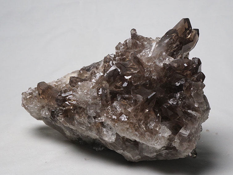 1Kg スモーキークォーツ クラスター 煙水晶 原石 モリオン 黒水晶 ブラジル産 一点物 282-508
