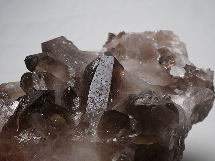スモーキークォーツ クラスター 煙水晶 原石 モリオン 黒水晶 ブラジル産 一点物 282-510
