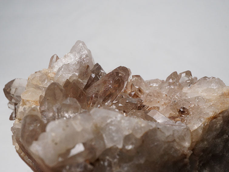 スモーキークォーツ クラスター 煙水晶 原石 モリオン 黒水晶 ブラジル産 一点物 282-517