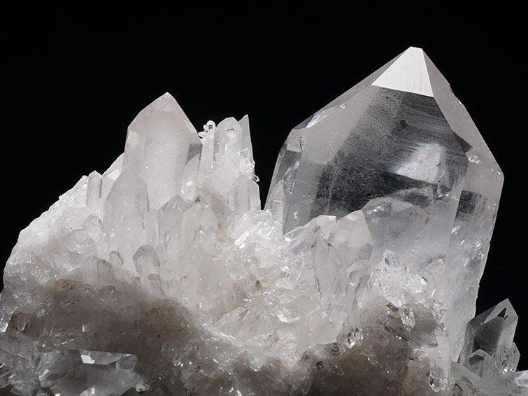 水晶クラスター 1.3Kg 原石 ブラジル ミナスジェライス州 コリント産 証明書付属 一点物 レムリアンシード 282-625