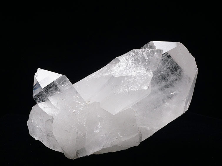 水晶クラスター 1.3Kg 原石 ブラジル ミナスジェライス州 コリント産 証明書付属 一点物 レムリアンシード 282-626