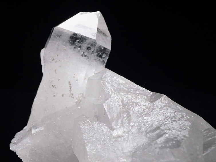 水晶クラスター 1.3Kg 原石 ブラジル ミナスジェライス州 コリント産 証明書付属 一点物 レムリアンシード 282-626