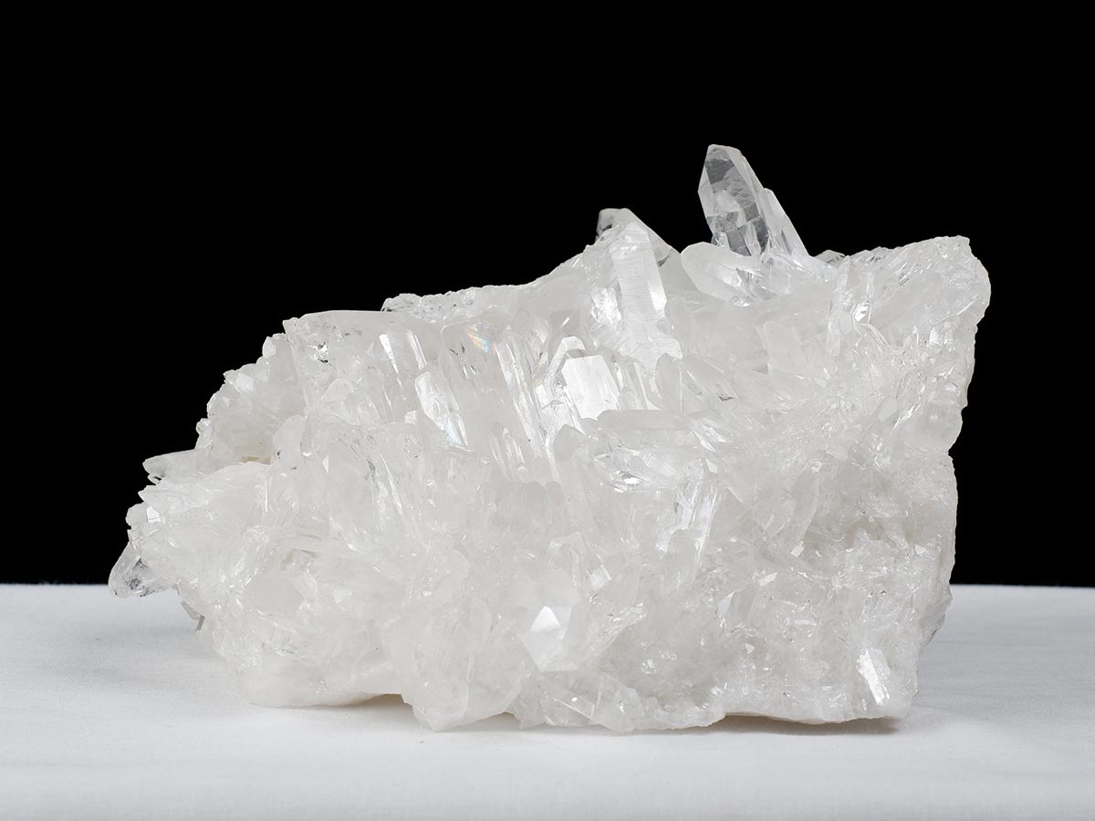 1.3Kg 水晶クラスター アーカンソー産 原石 一点物 282-706