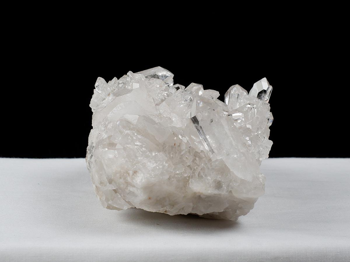 1.4Kg 水晶クラスター アーカンソー産 原石 一点物 282-708