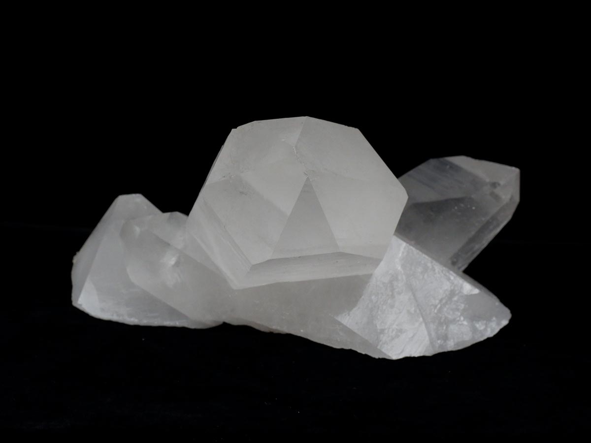 水晶クラスター アーカンソー産 原石 一点物 282-718