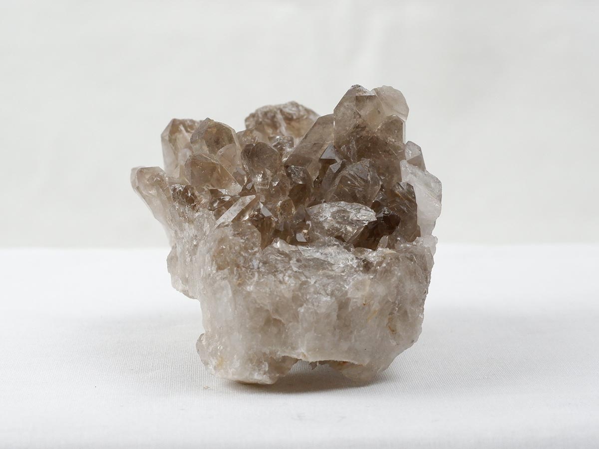 スモーキークォーツ クラスター ブラジル産 煙水晶 原石 一点物 282-719