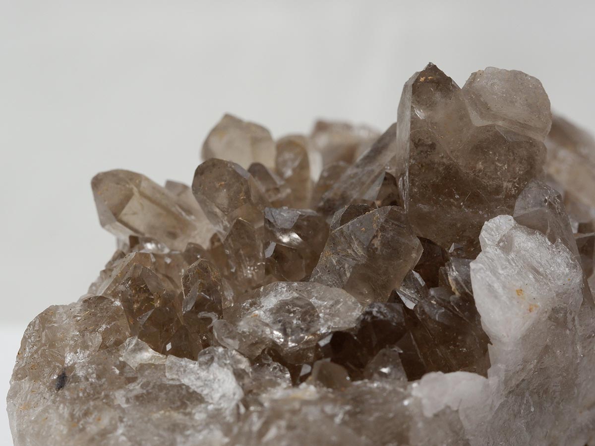 スモーキークォーツ クラスター ブラジル産 煙水晶 原石 一点物 282-719