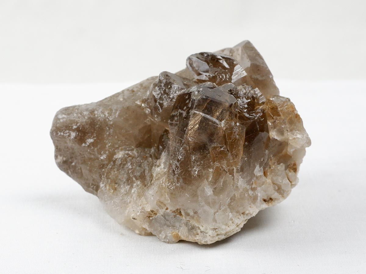 スモーキークォーツ クラスター ブラジル産 煙水晶 原石 一点物 282-723