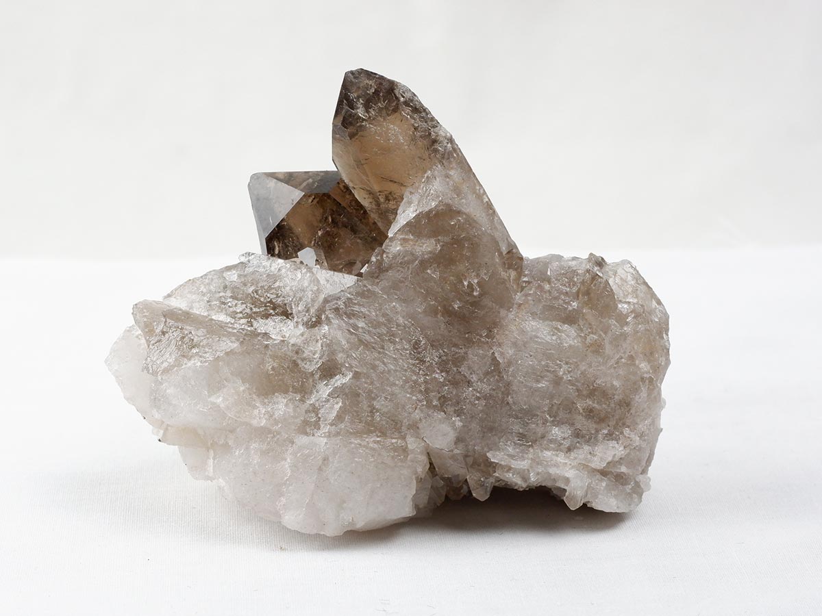 スモーキークォーツ クラスター ブラジル産 煙水晶 原石 一点物 282-724