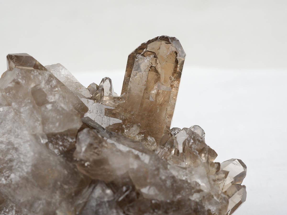 スモーキークォーツ クラスター ブラジル産 煙水晶 原石 一点物 282-726