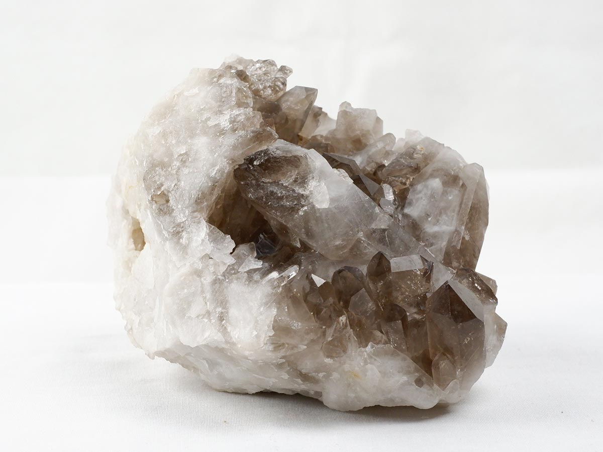 スモーキークォーツ クラスター ブラジル産 煙水晶 原石 一点物 282-728