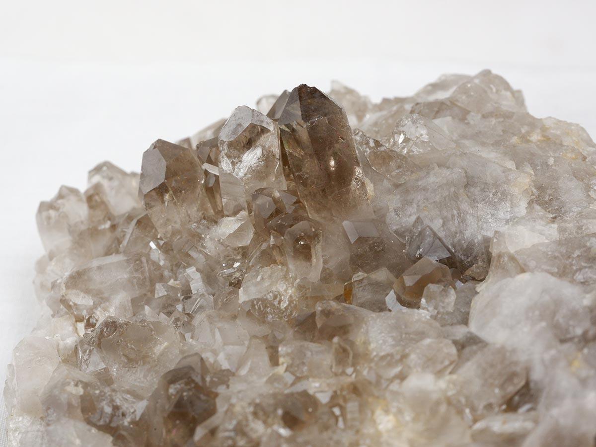 スモーキークォーツ クラスター ブラジル産 煙水晶 原石 一点物 282-729